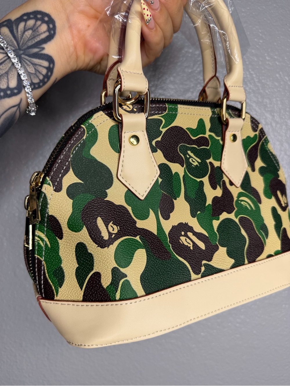 Bape green camo bag, purse - Picture 2 of 2